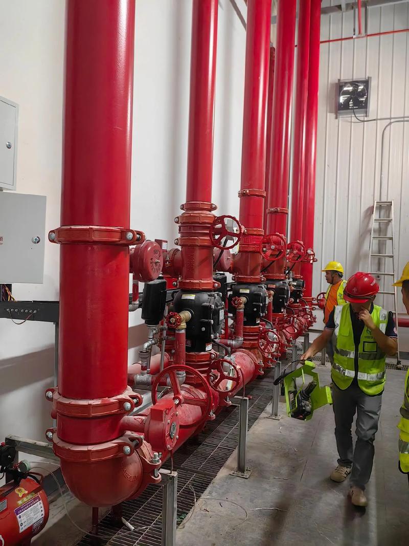 消防工程 #消防泵 #消防施工現(xiàn)場 #機(jī)電安裝工程 #管道